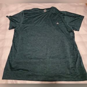 Arctic Cooling short sleeve spandex shirt size 3xl